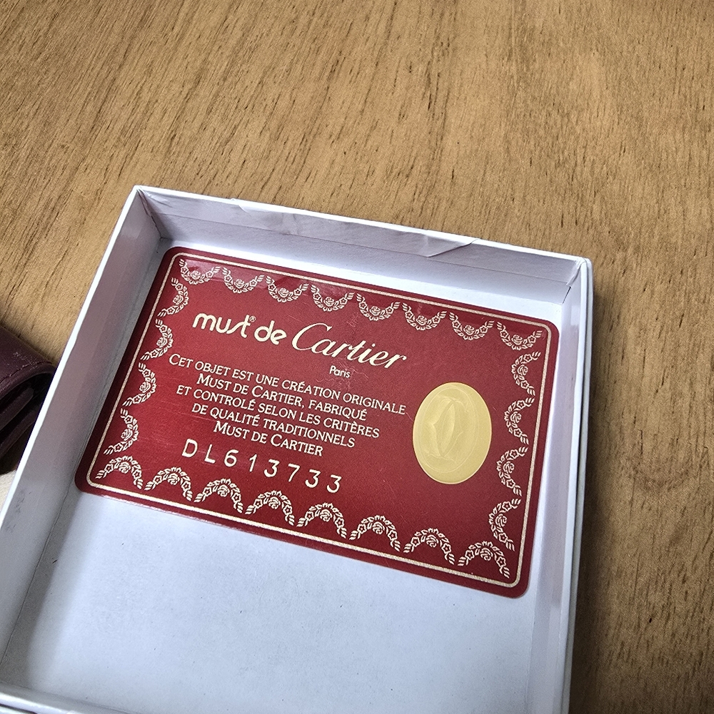 Like New! Cartier Maroon Leather Coin Wallet W/card Of Certification - Picture 5 of 8